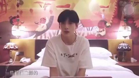 唱歌吃瓜视频,揭秘热门唱歌吃瓜视频背后的趣味生活