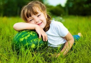 禁忌女孩 吃瓜,揭秘校园风云,吃瓜群众围观校园奇闻